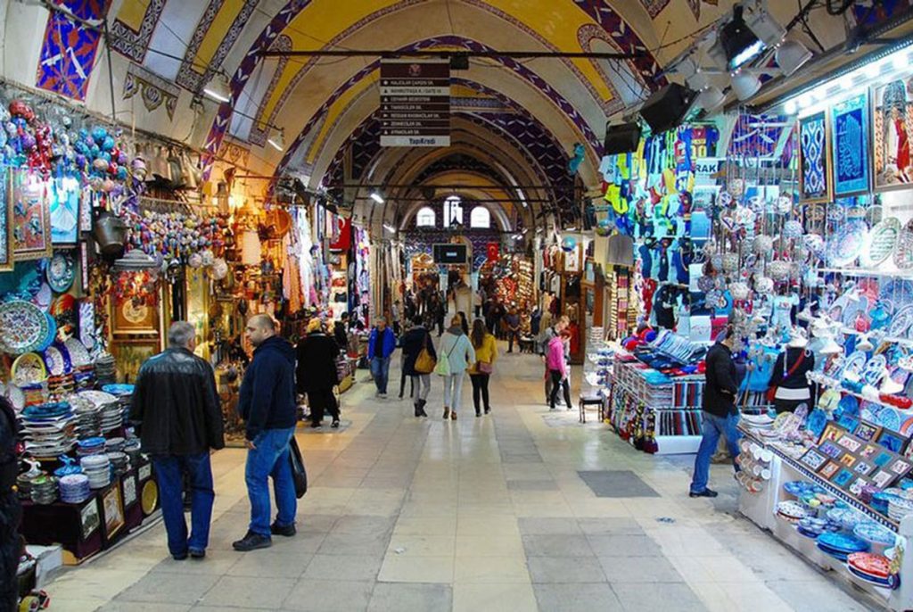 بازار بزرگ تهران؛ خرید عمده لباس