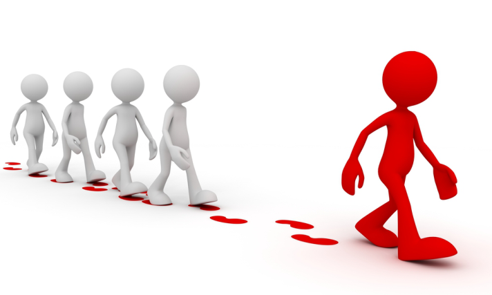 همکاری با اینفلوئنسرها