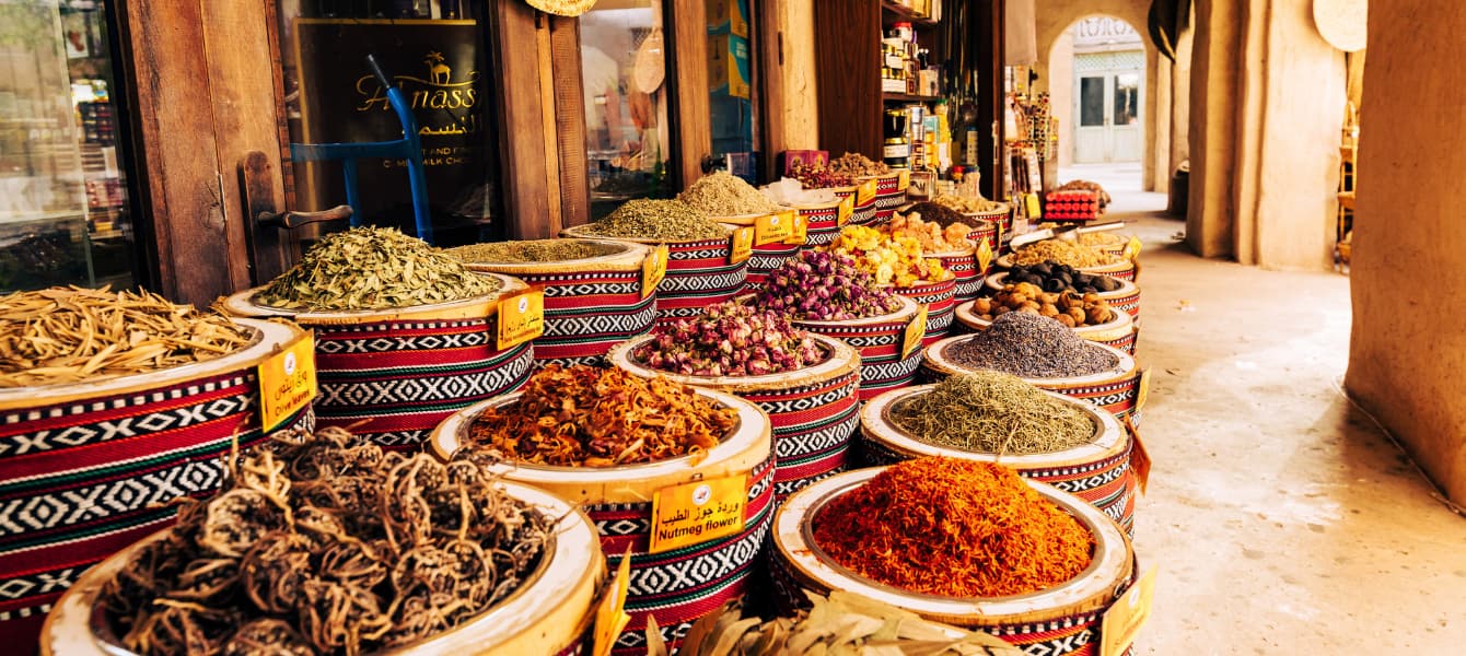 چرا خرید عمده از دبی؟