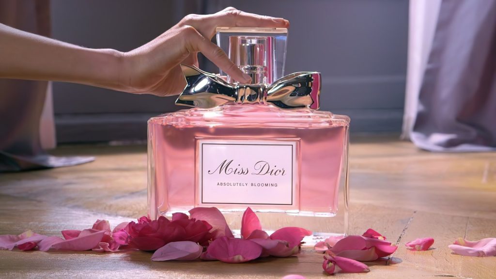 از کجا عطر عمده بخریم؟ خرید عطر با قیمت مناسب